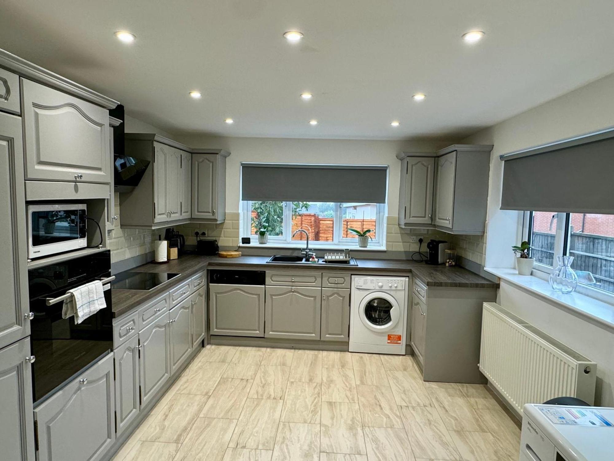 Florina S House 4 Bedrooms Villa Rugeley Exterior photo